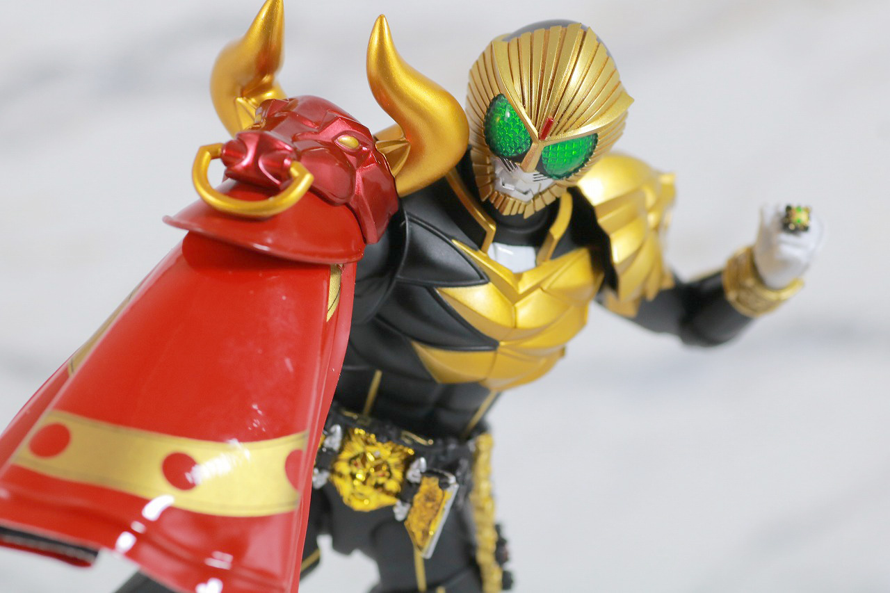 S.H.フィギュアーツ　仮面ライダービースト　マントセット　真骨彫製法　レビュー　アクション　バッファ