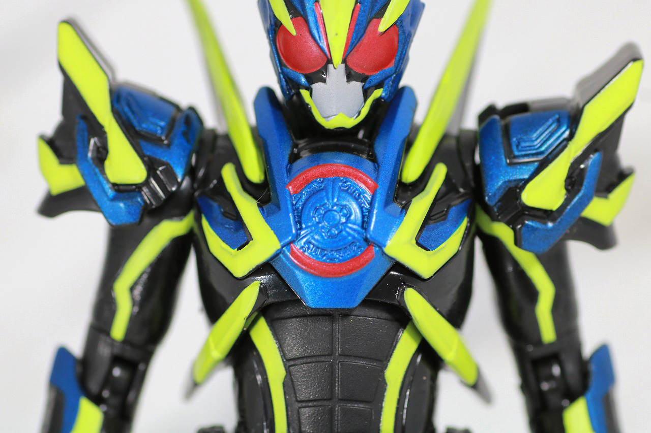 RKF　仮面ライダーゼロワン　シャイニングアサルトホッパー　レビュー　全身