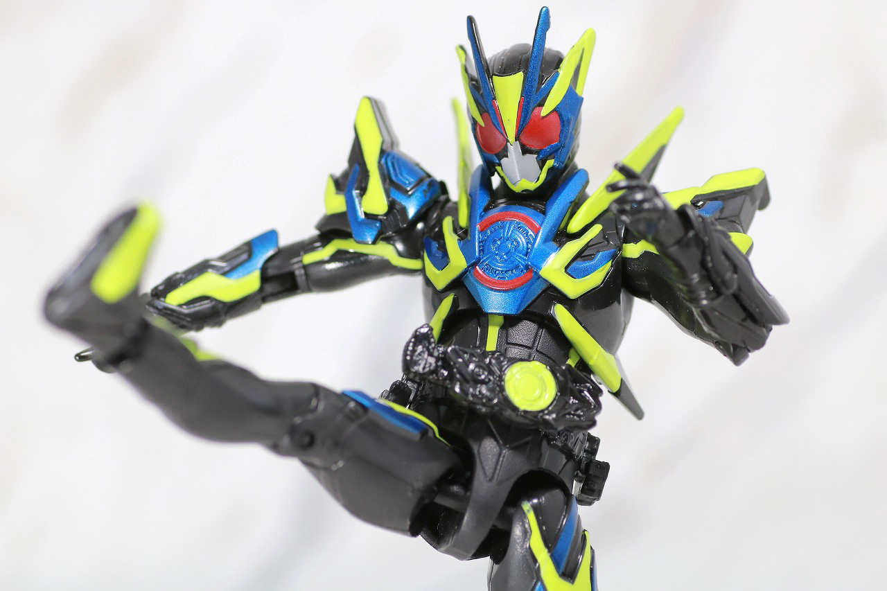 RKF　仮面ライダーゼロワン　シャイニングアサルトホッパー　レビュー　アクション