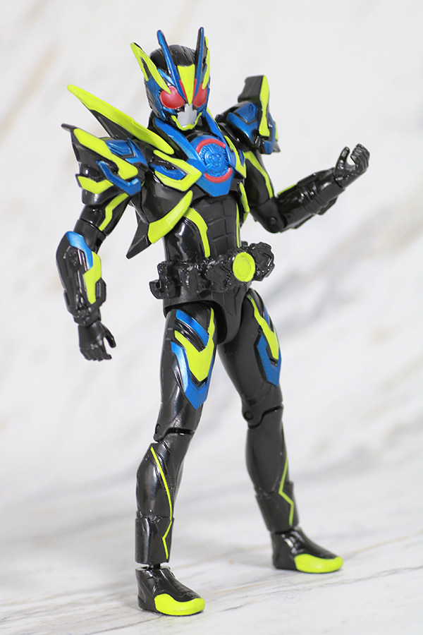 RKF　仮面ライダーゼロワン　シャイニングアサルトホッパー　レビュー　アクション