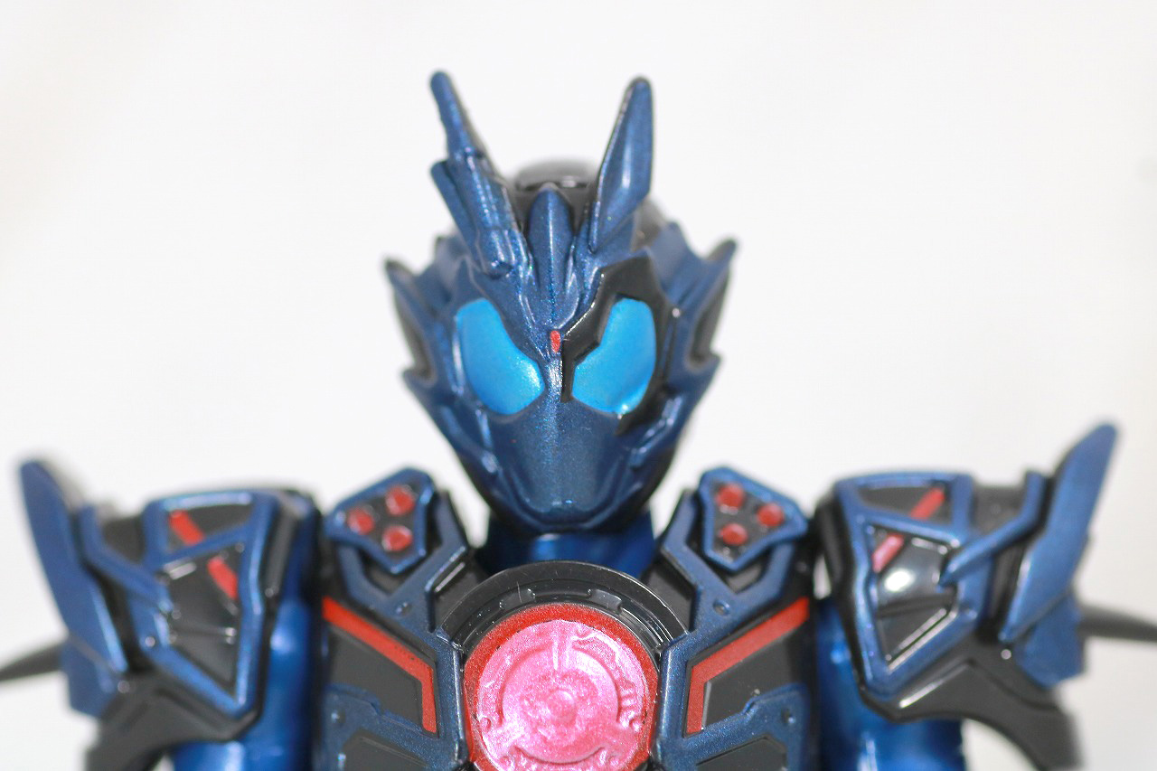 RKF　RIDER KICK'S FIGURE　仮面ライダーバルカン　アサルトウルフ　レビュー　全身