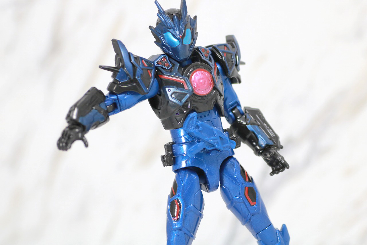 RKF　RIDER KICK'S FIGURE　仮面ライダーバルカン　アサルトウルフ　レビュー　アクション