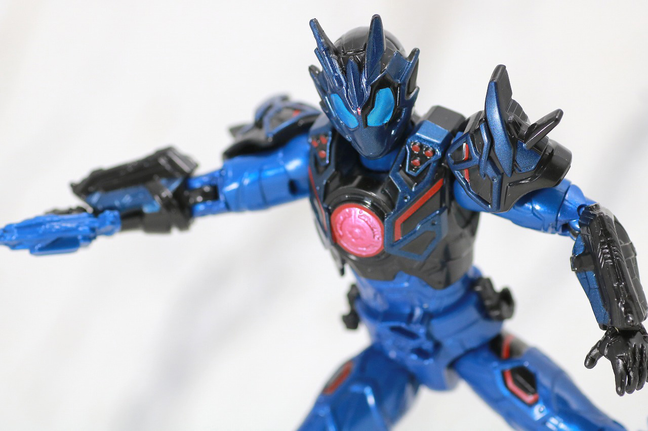 RKF　RIDER KICK'S FIGURE　仮面ライダーバルカン　アサルトウルフ　レビュー　アクション