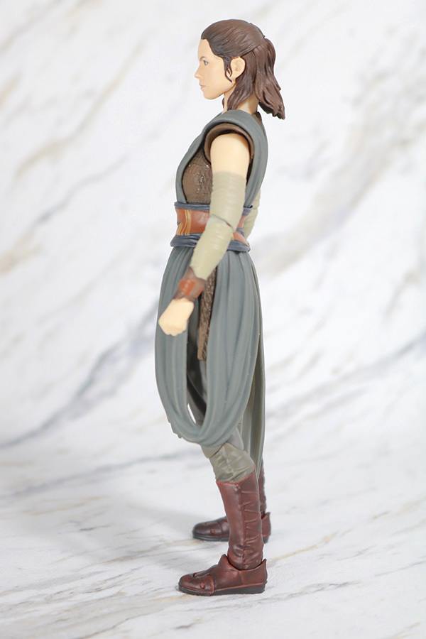 S.H.フィギュアーツ　レイ　（THE LAST JEDI）　最後のジェダイ　レビュー　全身