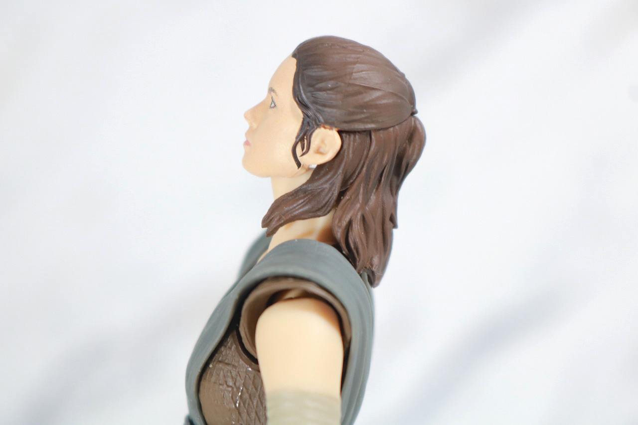 S.H.フィギュアーツ　レイ　（THE LAST JEDI）　最後のジェダイ　レビュー　可動範囲