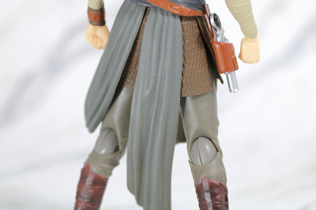 S.H.フィギュアーツ　レイ　（THE LAST JEDI）　最後のジェダイ　レビュー　全身