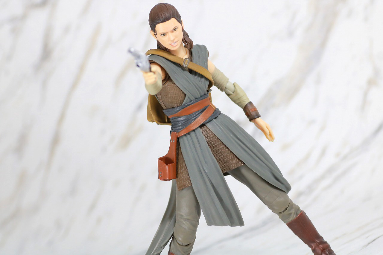 S.H.フィギュアーツ　レイ　（THE LAST JEDI）　最後のジェダイ　レビュー　アクション