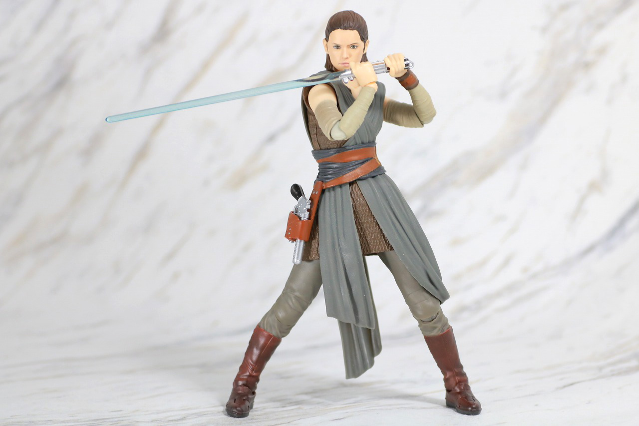 S.H.フィギュアーツ　レイ　（THE LAST JEDI）　最後のジェダイ　レビュー　アクション