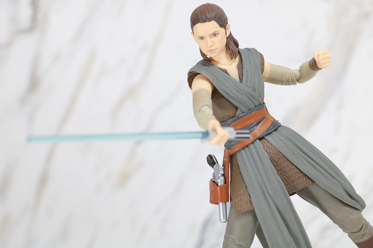 S.H.フィギュアーツ　レイ　（THE LAST JEDI）　最後のジェダイ　レビュー　アクション