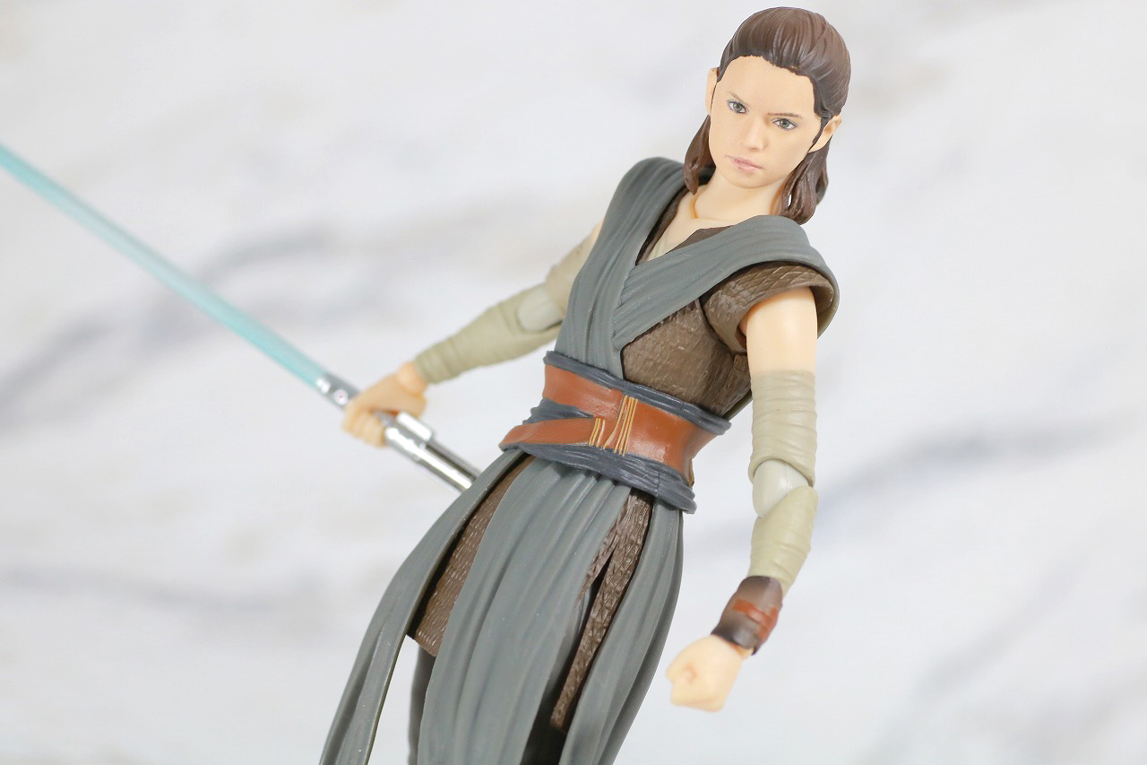 S.H.フィギュアーツ　レイ　（THE LAST JEDI）　最後のジェダイ　レビュー　アクション　カイロ・レン