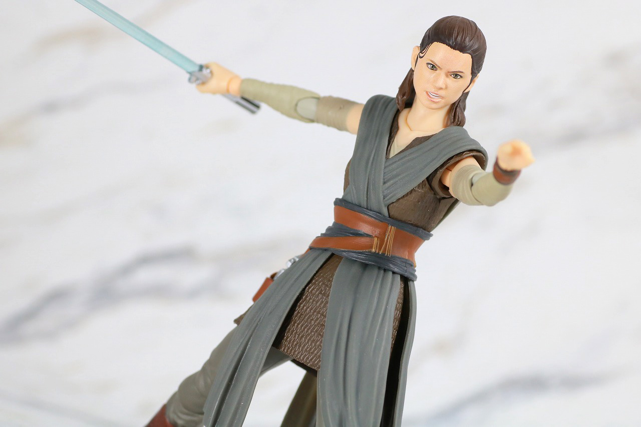 S.H.フィギュアーツ　レイ　（THE LAST JEDI）　最後のジェダイ　レビュー　アクション