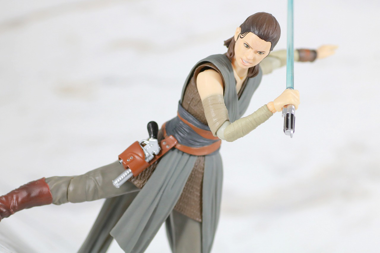 S.H.フィギュアーツ　レイ　（THE LAST JEDI）　最後のジェダイ　レビュー　アクション