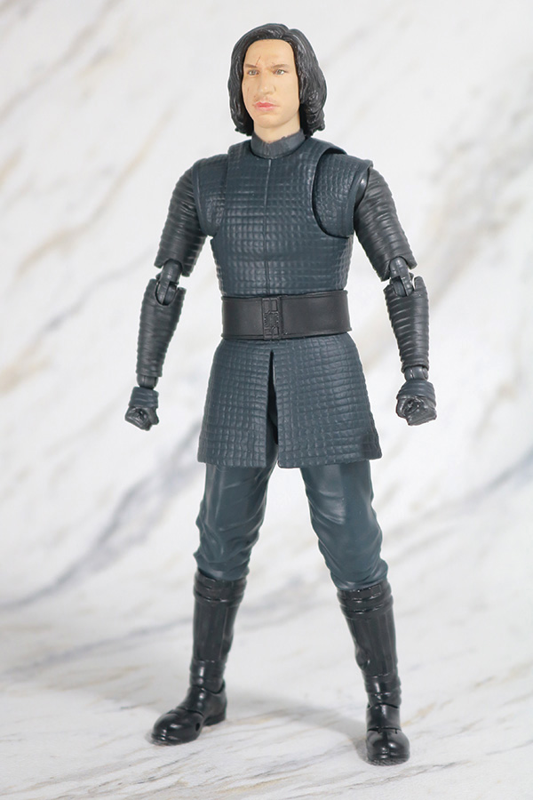 S.H.フィギュアーツ　カイロ・レン（THE LAST JEDI）　最後のジェダイ　レビュー　全身