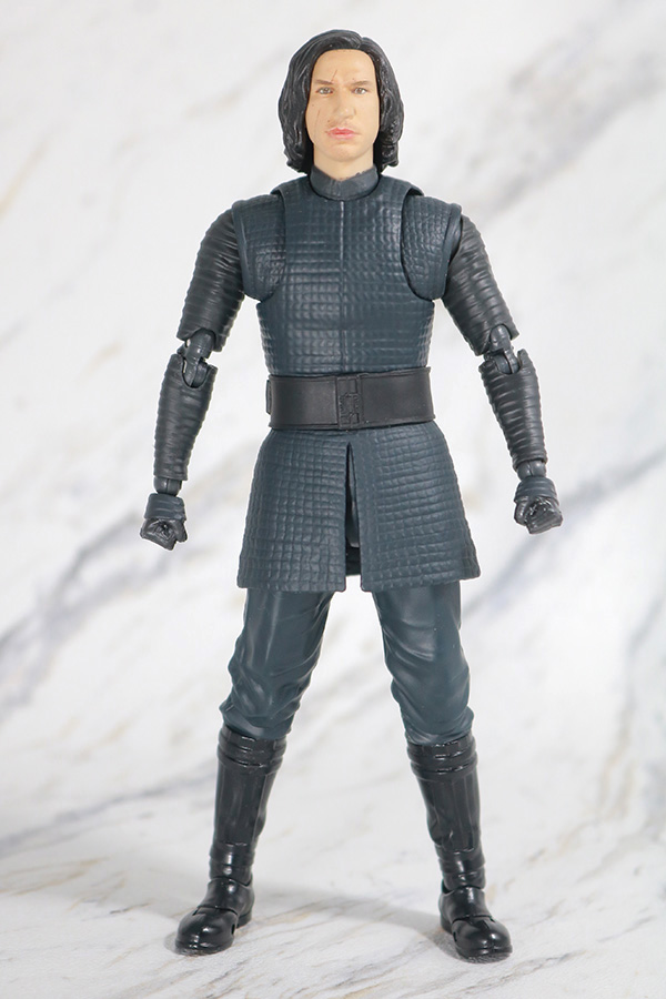 S.H.フィギュアーツ　カイロ・レン（THE LAST JEDI）　最後のジェダイ　レビュー　全身