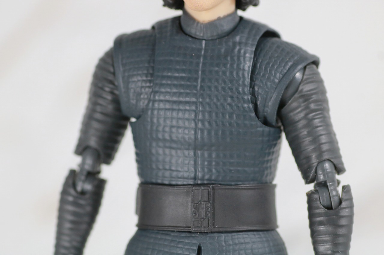 S.H.フィギュアーツ　カイロ・レン（THE LAST JEDI）　最後のジェダイ　レビュー　全身