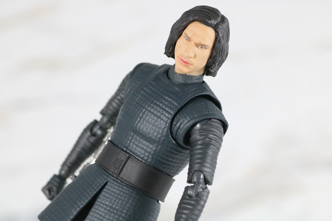 S.H.フィギュアーツ　カイロ・レン（THE LAST JEDI）　最後のジェダイ　レビュー　アクション