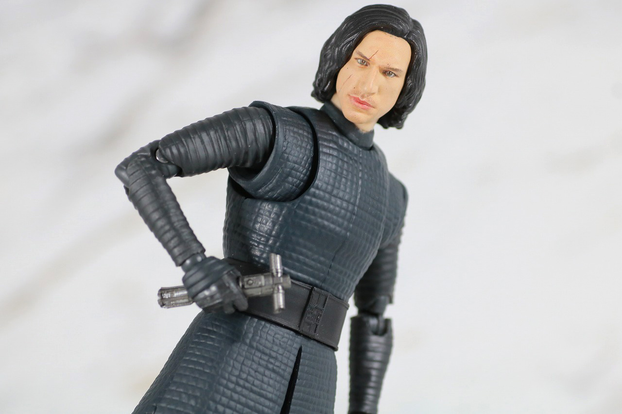 S.H.フィギュアーツ　カイロ・レン（THE LAST JEDI）　最後のジェダイ　レビュー　アクション