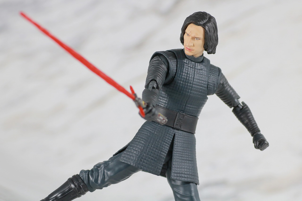 S.H.フィギュアーツ　カイロ・レン（THE LAST JEDI）　最後のジェダイ　レビュー　アクション