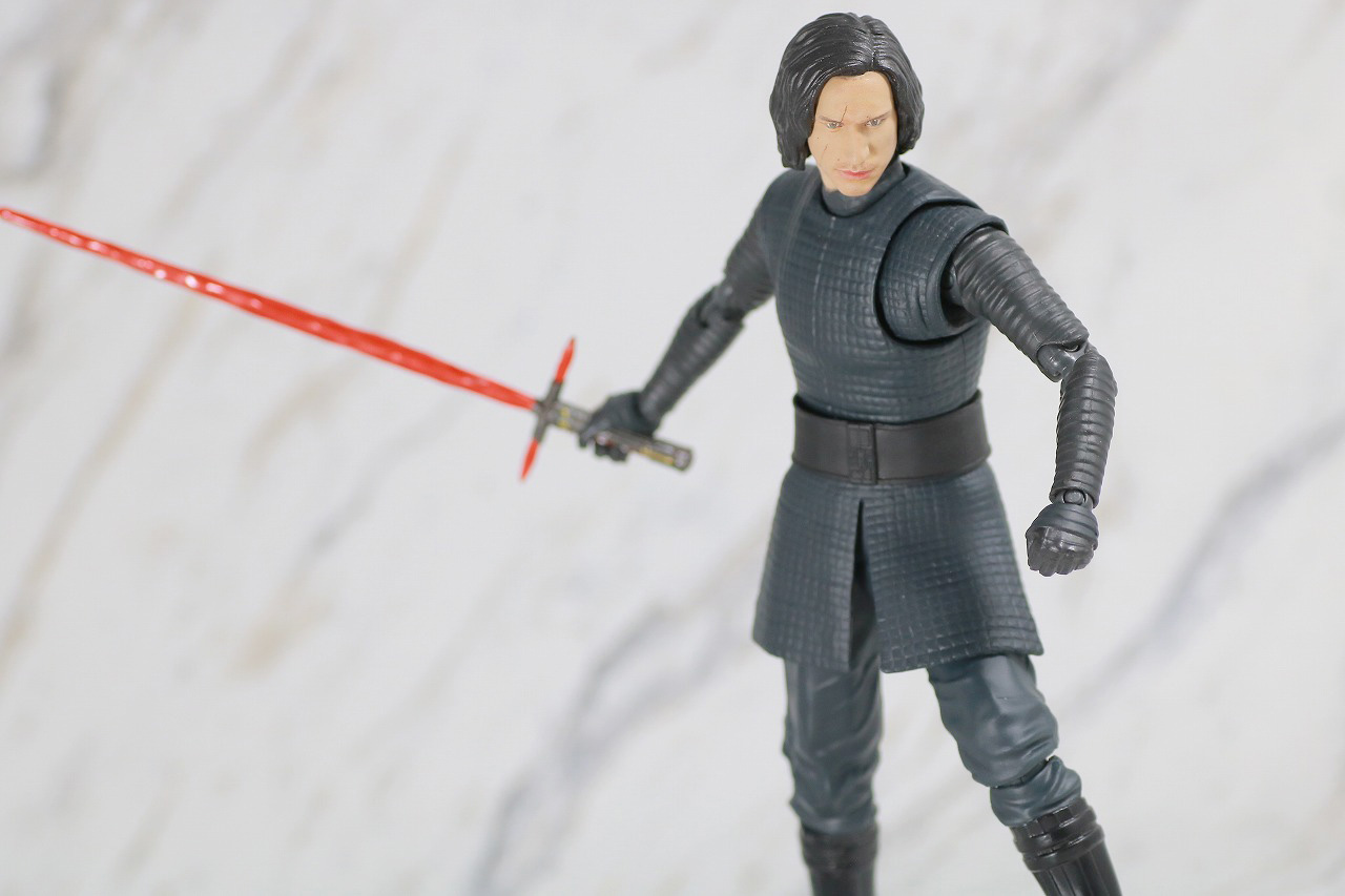 S.H.フィギュアーツ　カイロ・レン（THE LAST JEDI）　最後のジェダイ　レビュー　アクション