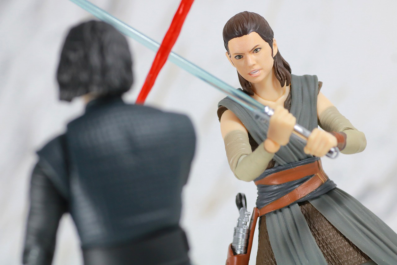 S.H.フィギュアーツ　レイ　（THE LAST JEDI）　最後のジェダイ　レビュー　アクション