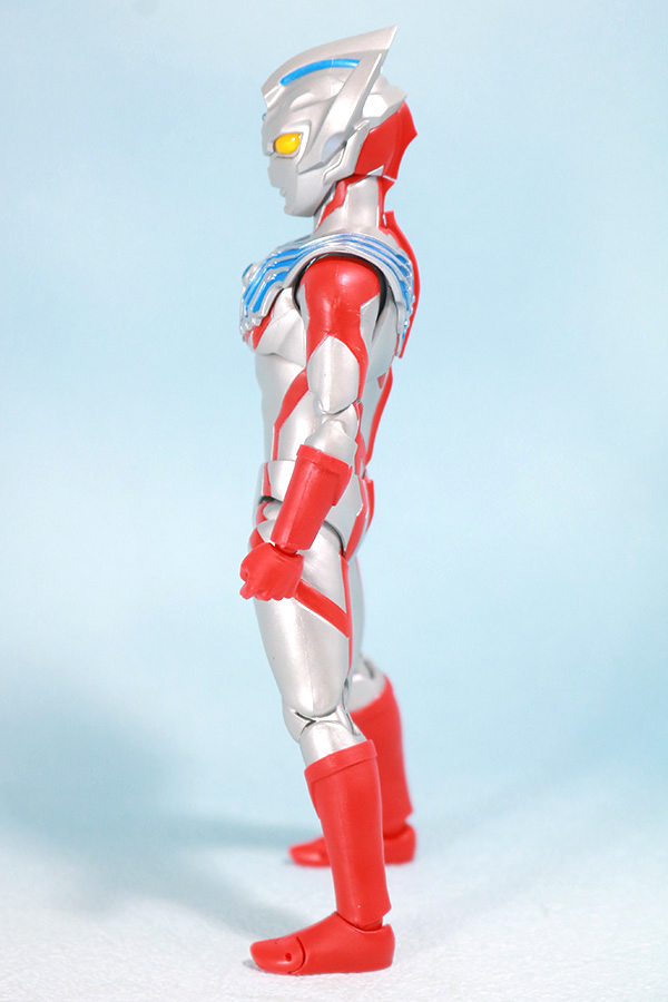 S.H.フィギュアーツ　ウルトラマンタイガ　レビュー　全身