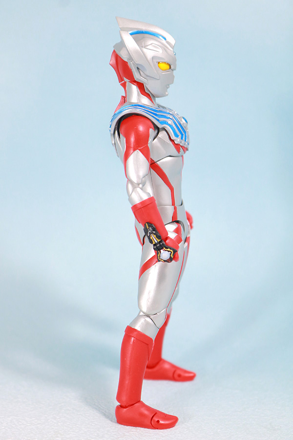 S.H.フィギュアーツ　ウルトラマンタイガ　レビュー　全身