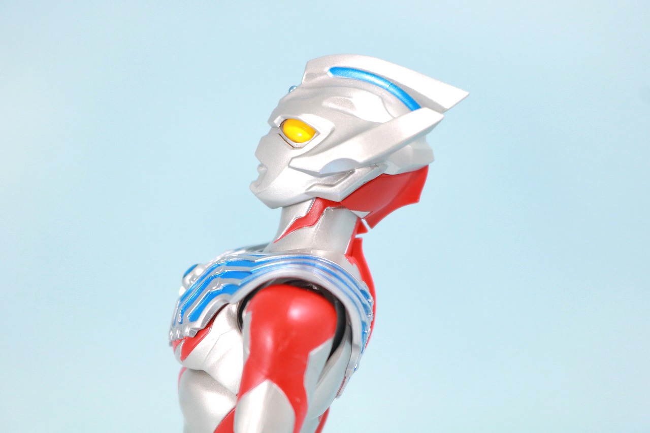 S.H.フィギュアーツ　ウルトラマンタイガ　レビュー　可動範囲