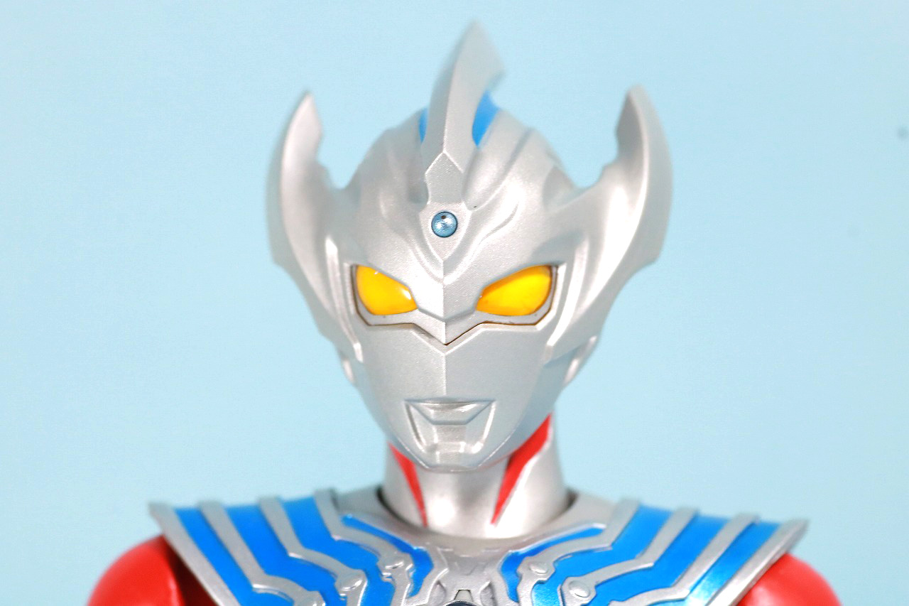 S.H.フィギュアーツ　ウルトラマンタイガ　レビュー　全身