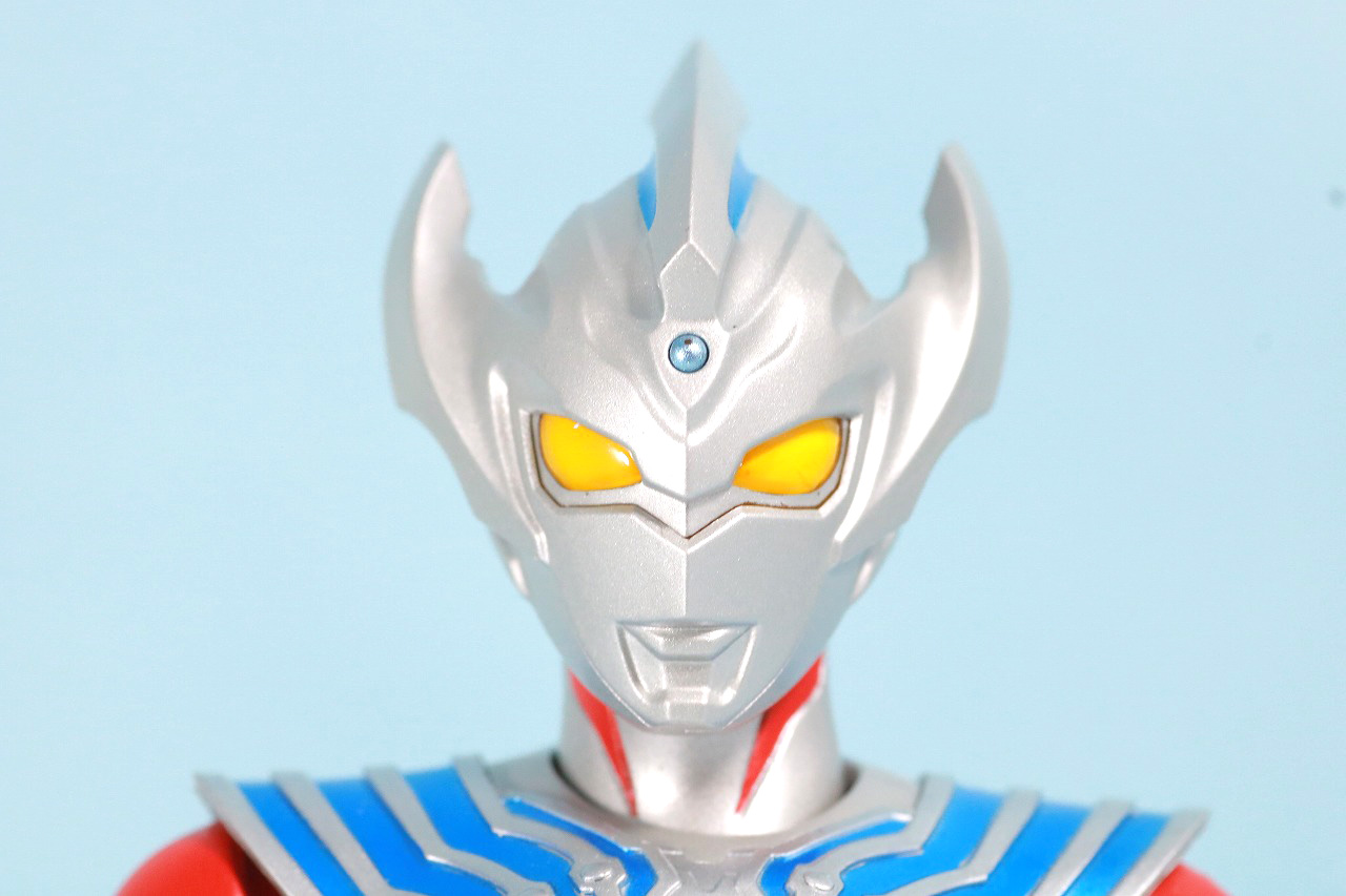 S.H.フィギュアーツ　ウルトラマンタイガ　レビュー　全身