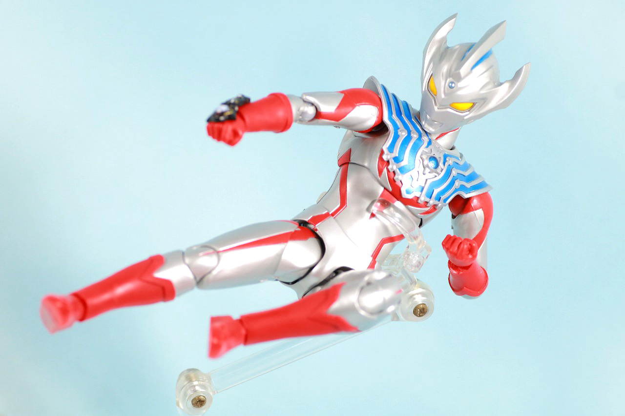 S.H.フィギュアーツ　ウルトラマンタイガ　レビュー　アクション