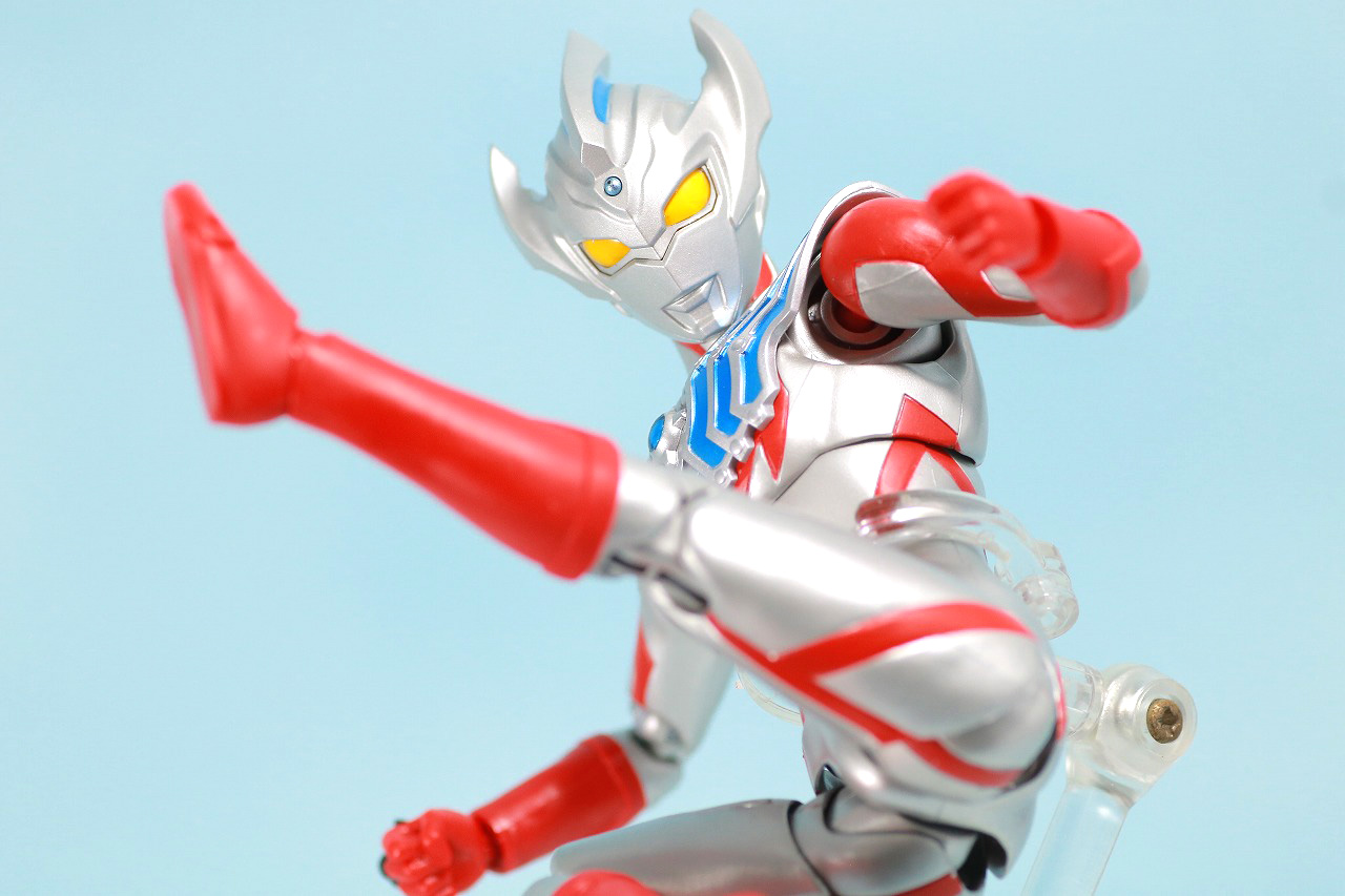 S.H.フィギュアーツ　ウルトラマンタイガ　レビュー　アクション