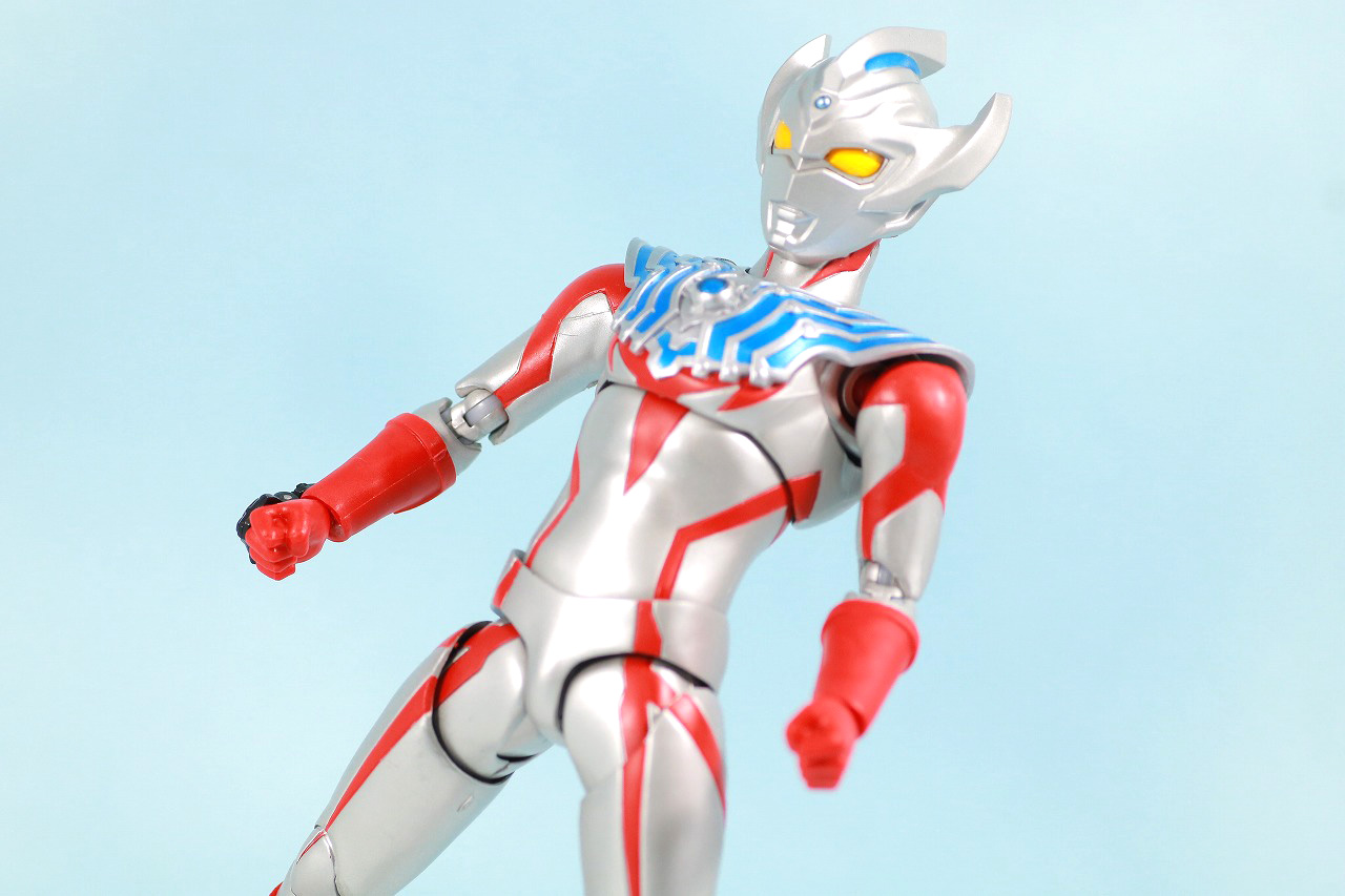 S.H.フィギュアーツ　ウルトラマンタイガ　レビュー　アクション