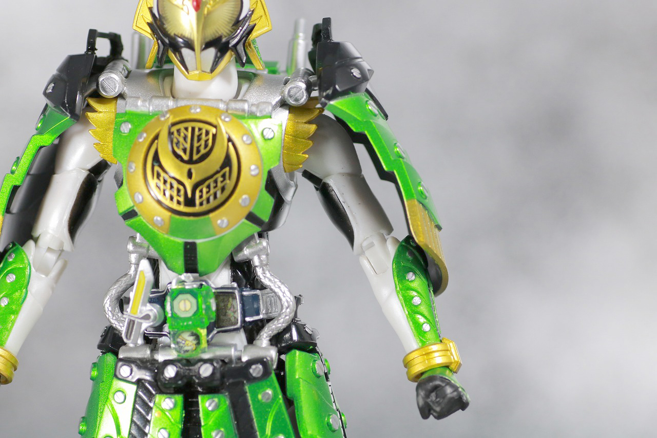 S.H.フィギュアーツ　仮面ライダー斬月　カチドキアームズ　レビュー　全身