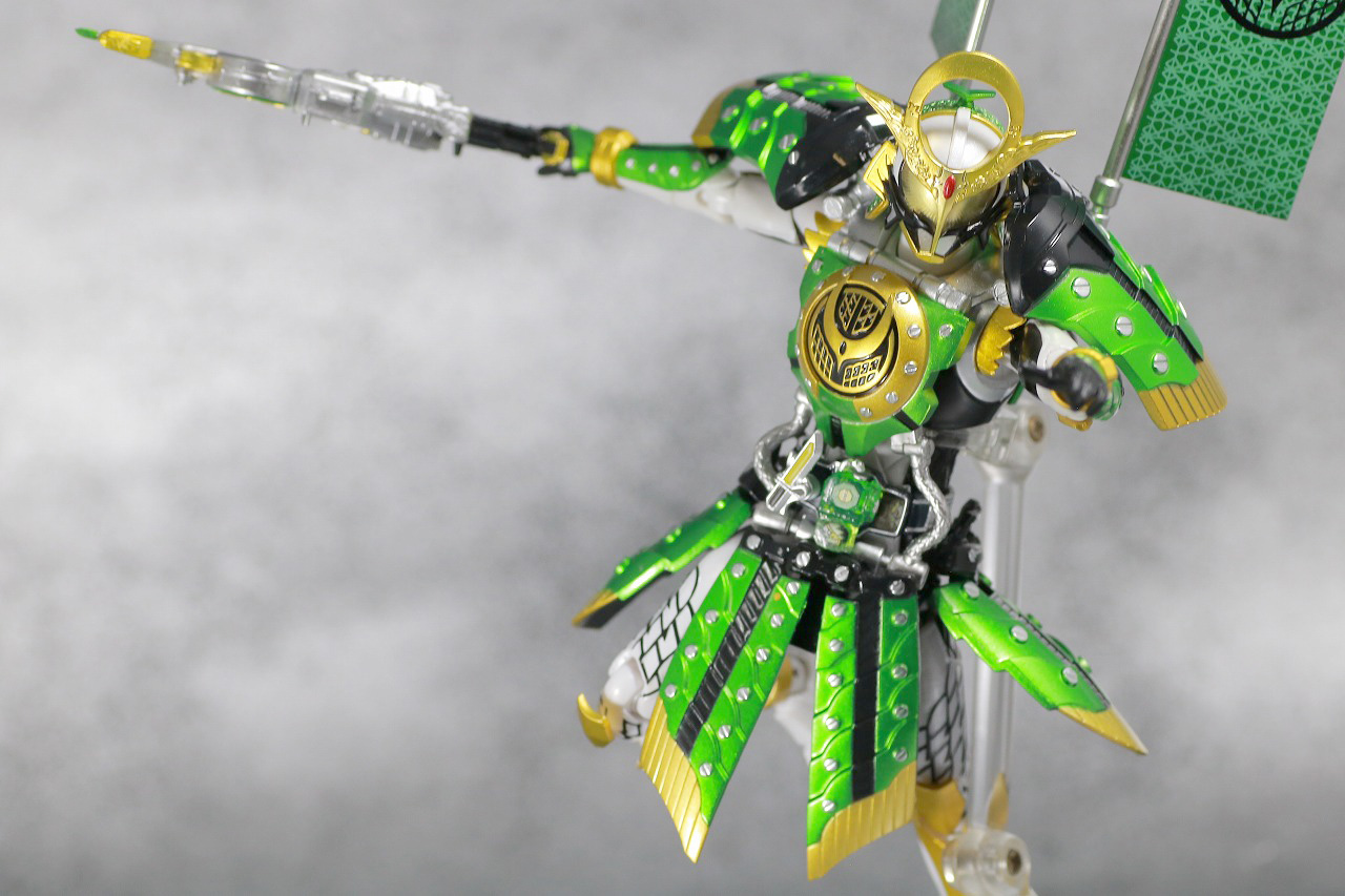 S.H.フィギュアーツ　仮面ライダー斬月　カチドキアームズ　レビュー　アクション