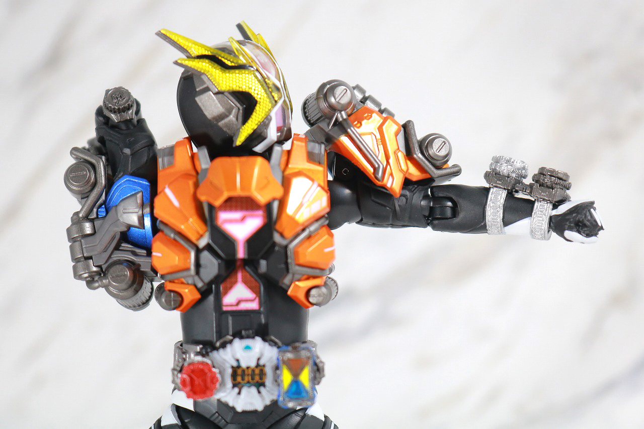 S.H.フィギュアーツ　仮面ライダーゲイツリバイブ　真の救世主セット　レビュー　剛烈　可動範囲