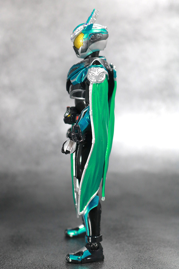 S.H.フィギュアーツ　仮面ライダーブレン　レビュー　全体