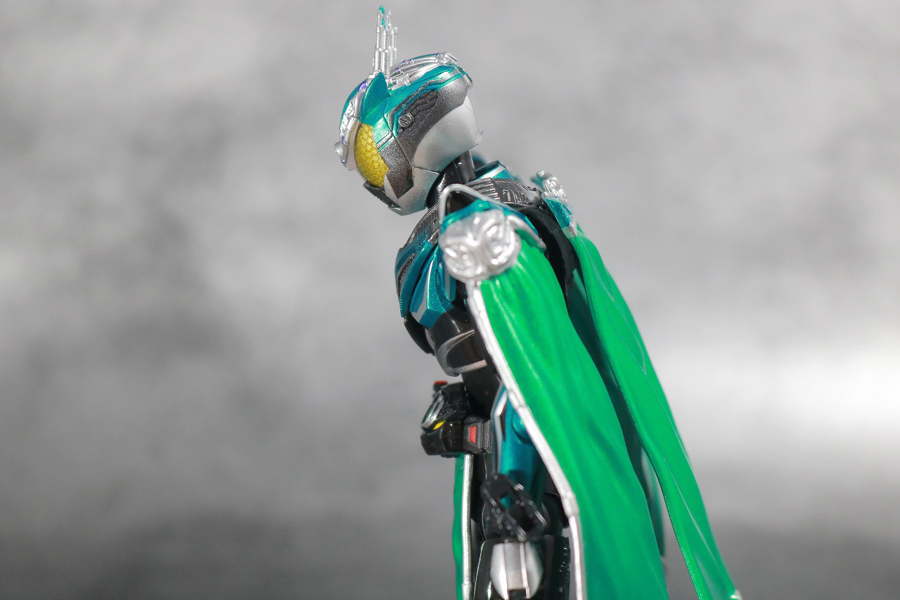 S.H.フィギュアーツ　仮面ライダーブレン　レビュー　可動範囲