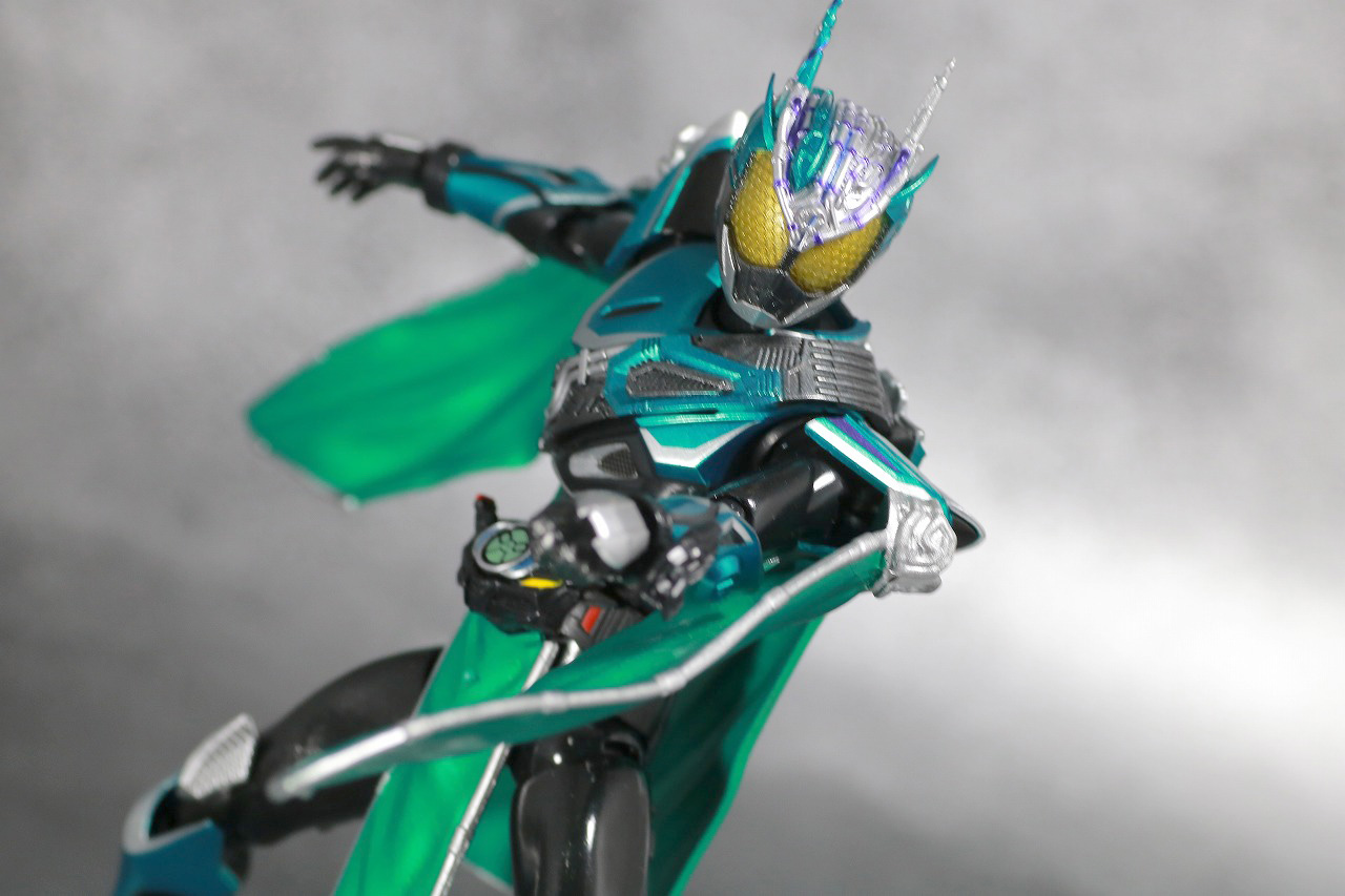 S.H.フィギュアーツ　仮面ライダーブレン　レビュー　アクション