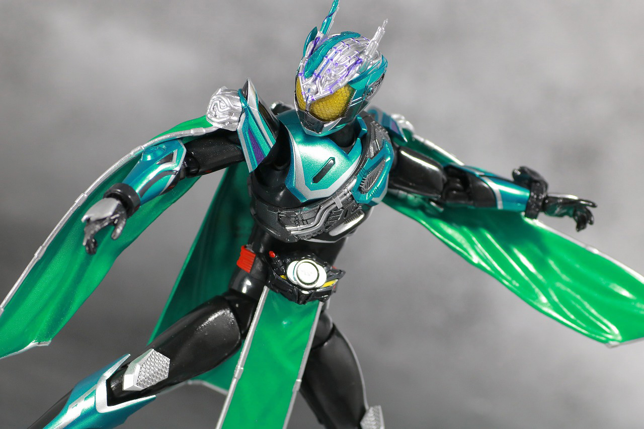 S.H.フィギュアーツ　仮面ライダーブレン　レビュー　アクション