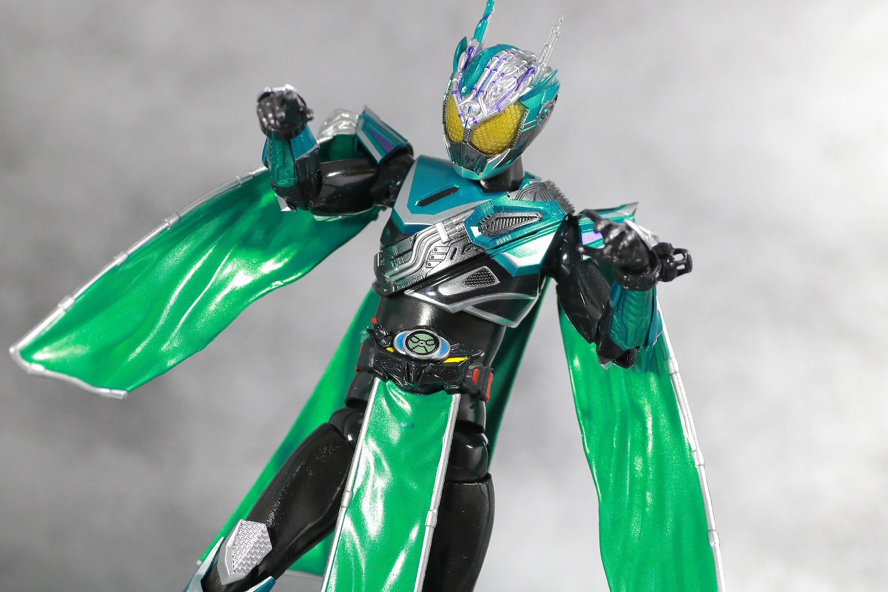 S.H.フィギュアーツ　仮面ライダーブレン　レビュー　アクション