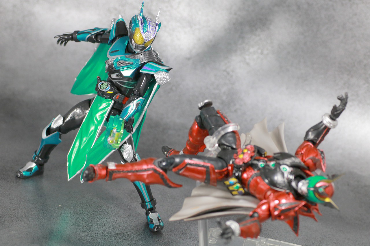 S.H.フィギュアーツ　仮面ライダーブレン　レビュー　アクション　仮面ライダーダークキバ