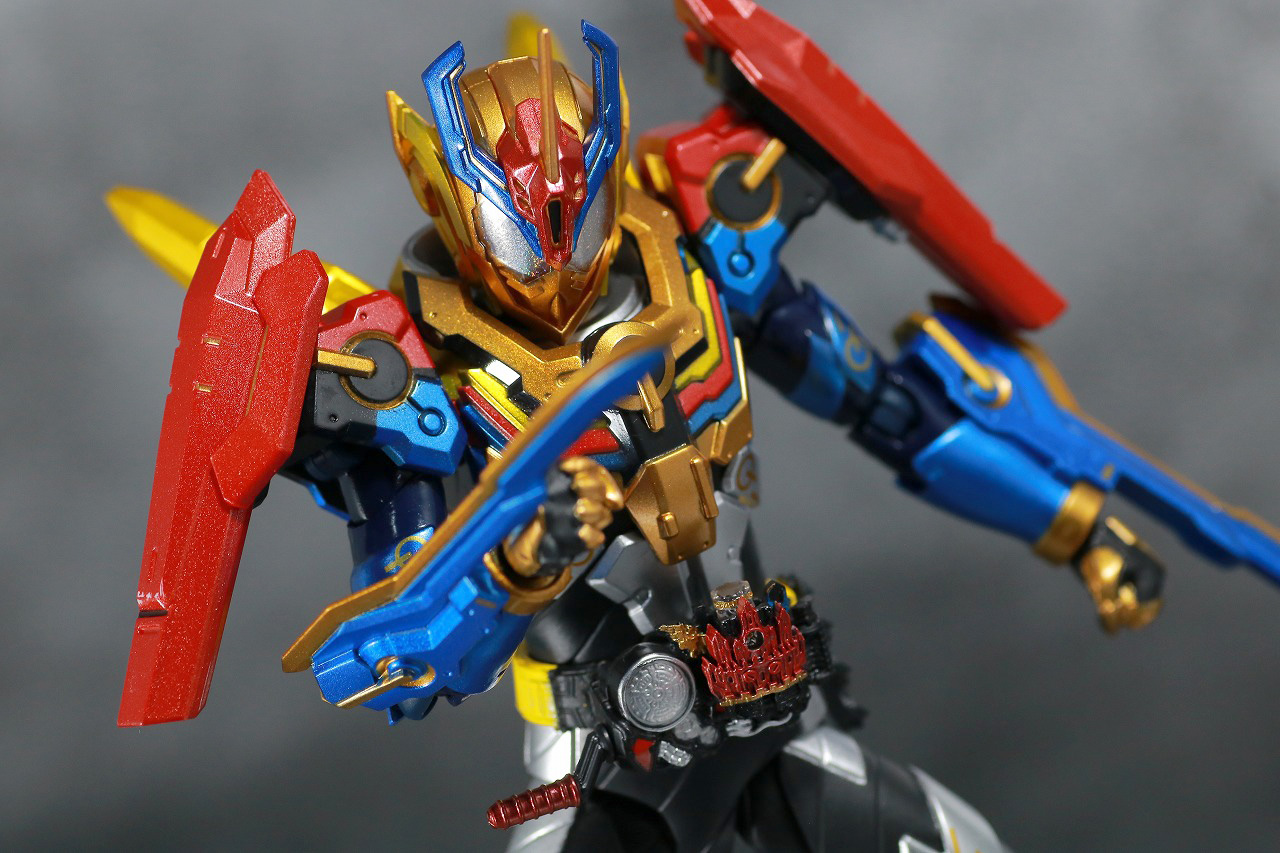 S.H.フィギュアーツ　仮面ライダーグリス　パーフェクトキングダム　レビュー　アクション