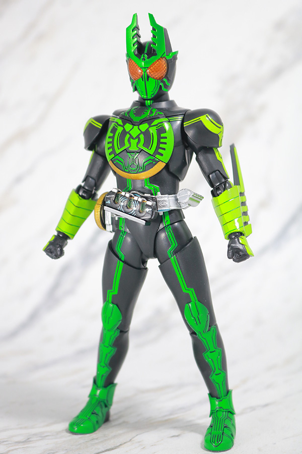 S.H.フィギュアーツ　仮面ライダーオーズ　ガタキリバコンボ　真骨彫製法　レビュー　全身