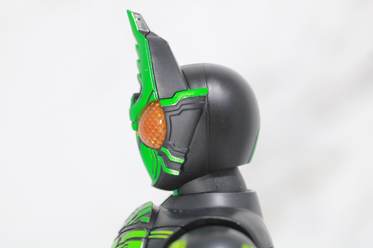 S.H.フィギュアーツ　仮面ライダーオーズ　ガタキリバコンボ　真骨彫製法　レビュー　全身