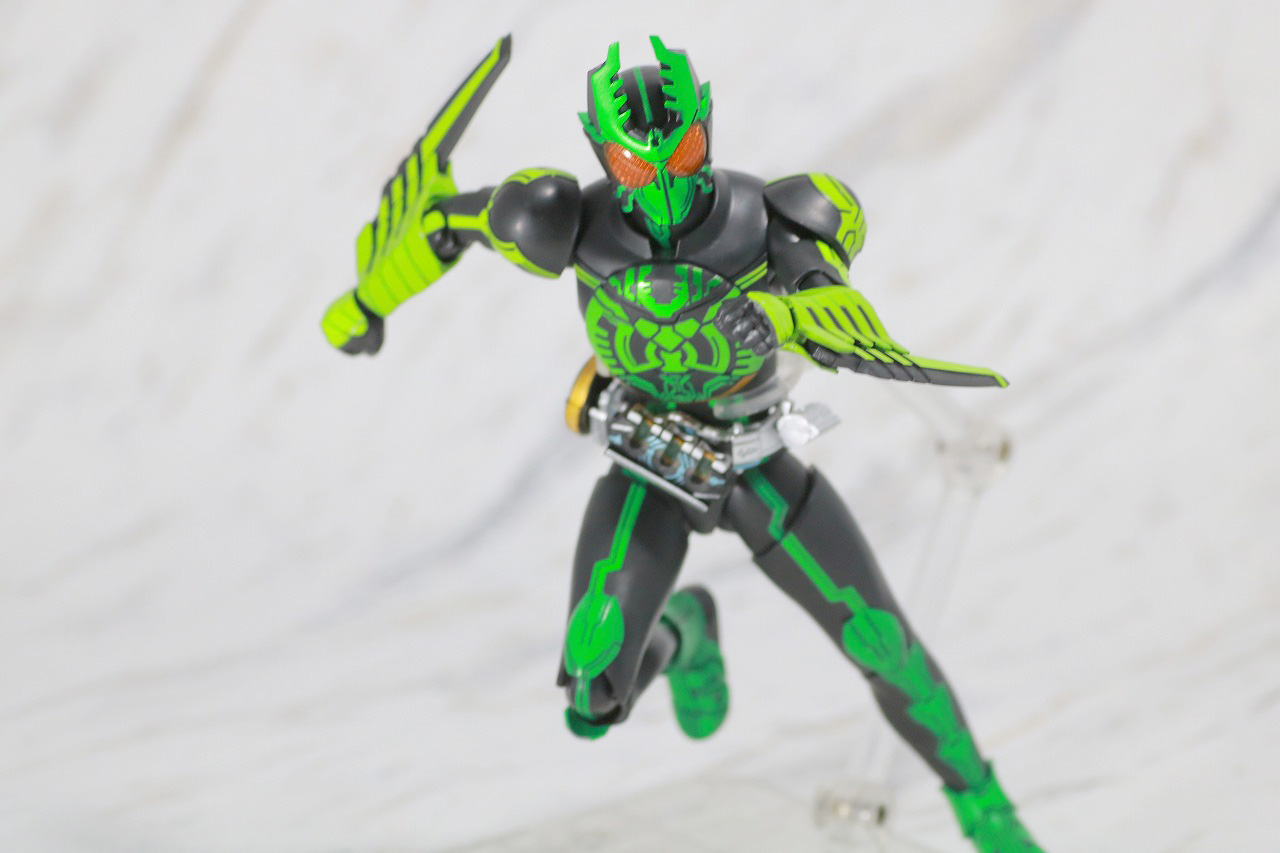 S.H.フィギュアーツ　仮面ライダーオーズ　ガタキリバコンボ　真骨彫製法　レビュー　アクション