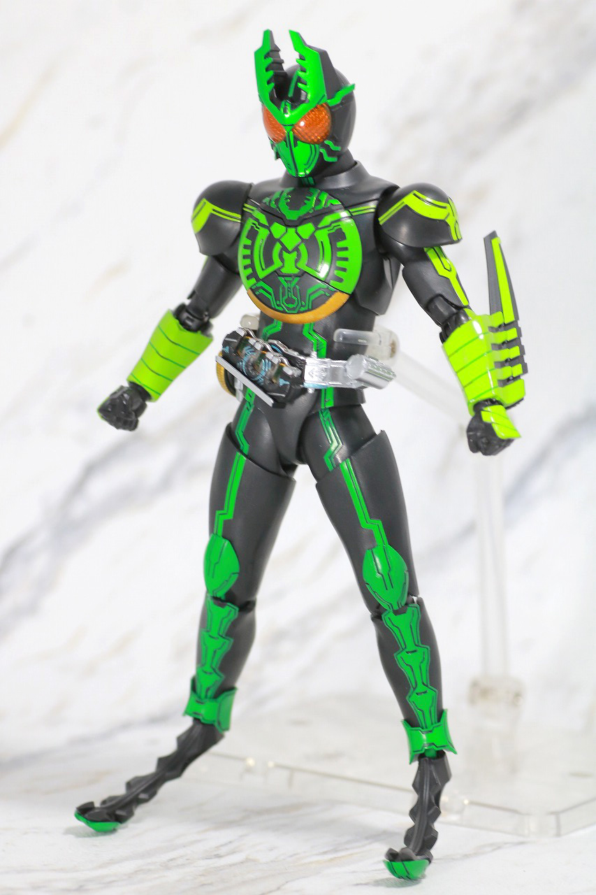 S.H.フィギュアーツ　仮面ライダーオーズ　ガタキリバコンボ　真骨彫製法　レビュー　付属品　バッタレッグ　能力解放