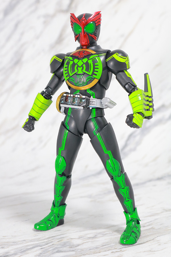 S.H.フィギュアーツ　仮面ライダーオーズ　ガタキリバコンボ　真骨彫製法　レビュー　コンボチェンジギミック　タカキリバ