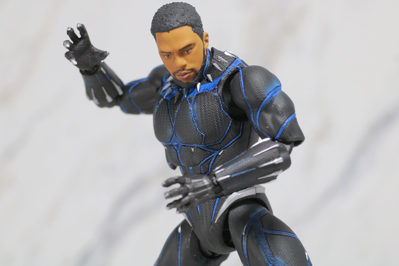 S.H.フィギュアーツ　ブラックパンサー　キング・オブ・ワカンダ　ティ・チャラ　レビュー　アクション