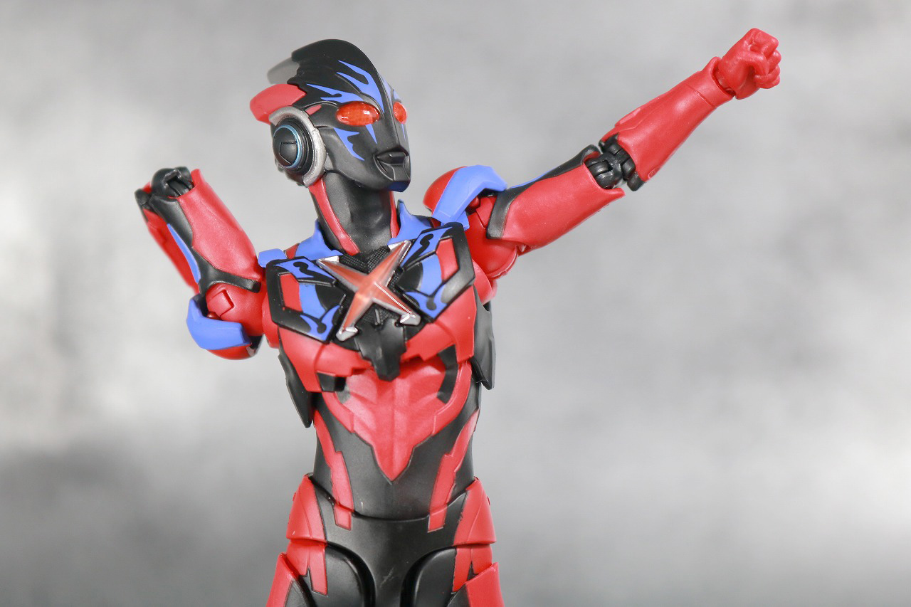 S.H.フィギュアーツ　ウルトラマンエックスダークネス　ダークネスゴモラアーマー　レビュー　可動範囲