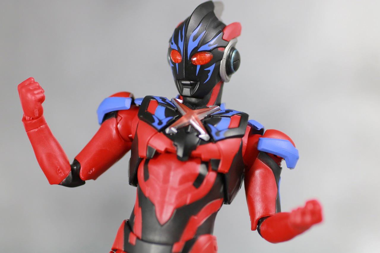 S.H.フィギュアーツ　ウルトラマンエックスダークネス　ダークネスゴモラアーマー　レビュー　アクション